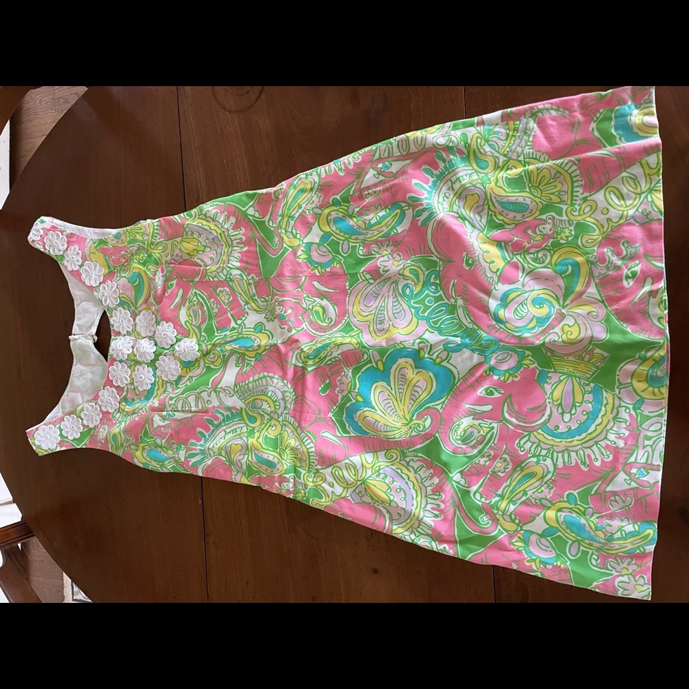 Colorful and classy Lilly